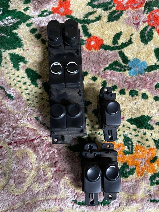 Блок управления стеклоподъемников - кнопки Акцент