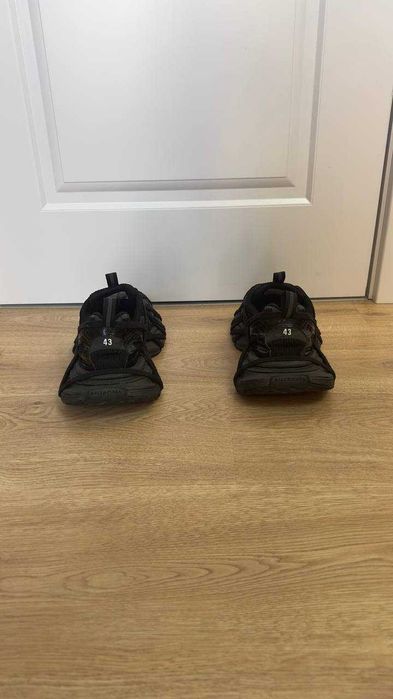 Balenciaga 3XL black