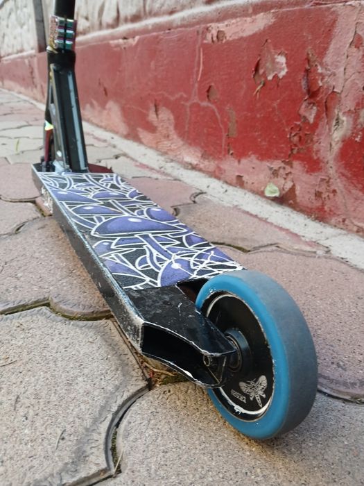 Трюкавой самокат