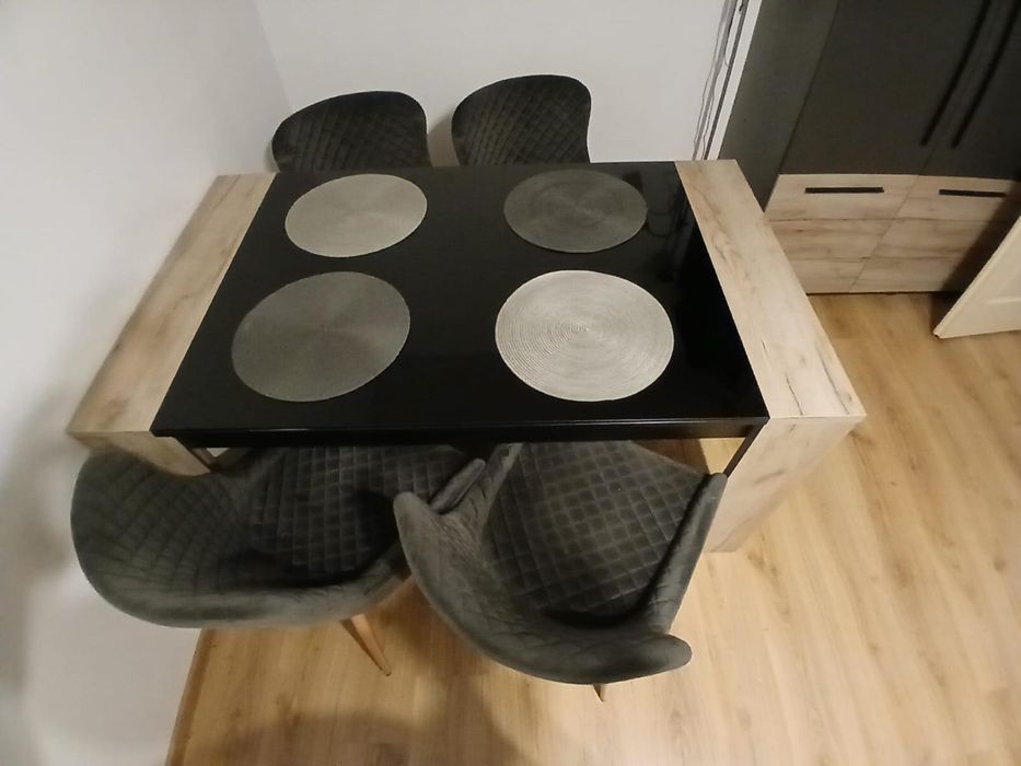 Set masă dining cu scaune