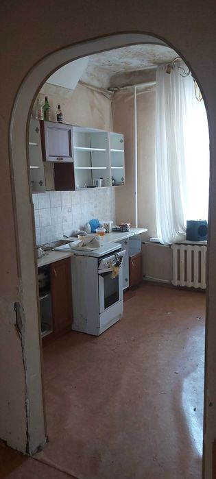 Продам 2-х комн.   61 кв.м высокие потолки