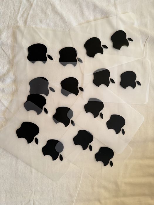 Apple стикери, бели, черни и сиви