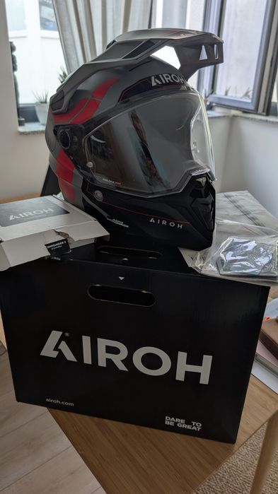Casca Airoh Commander 2 S