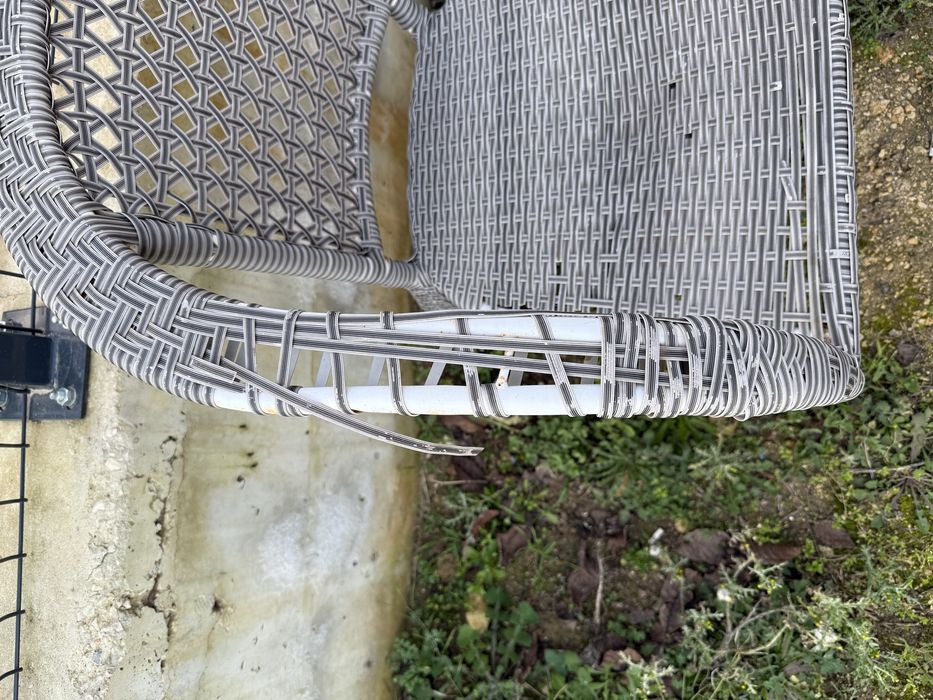 Ратанови столове 5 броя