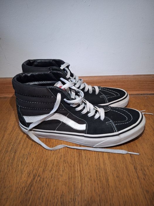 Vans Sk8-Hi negri – mărimea 40