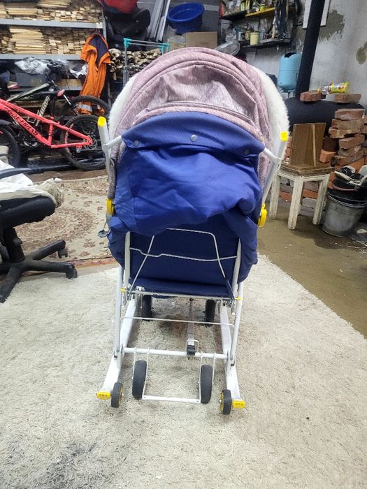 Продам санки детские