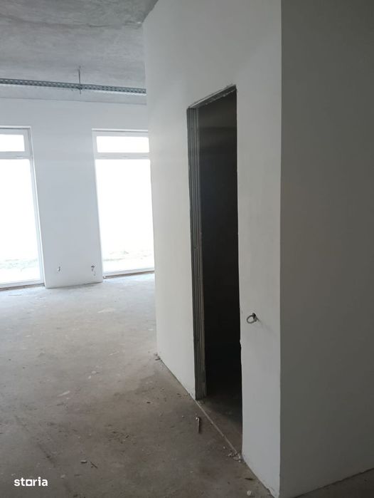 Spatiu Comercial 300 M2, Compartimentabil.