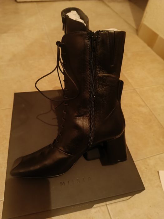 Дамски боти MIISTA НОВИ!