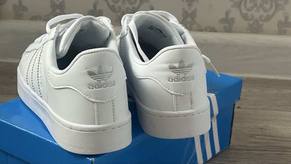 Adidas superstar 43размер