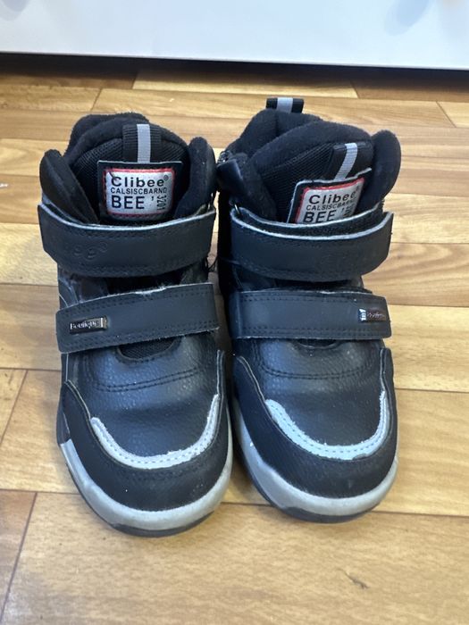 Демисезонная обувь 25,26,28