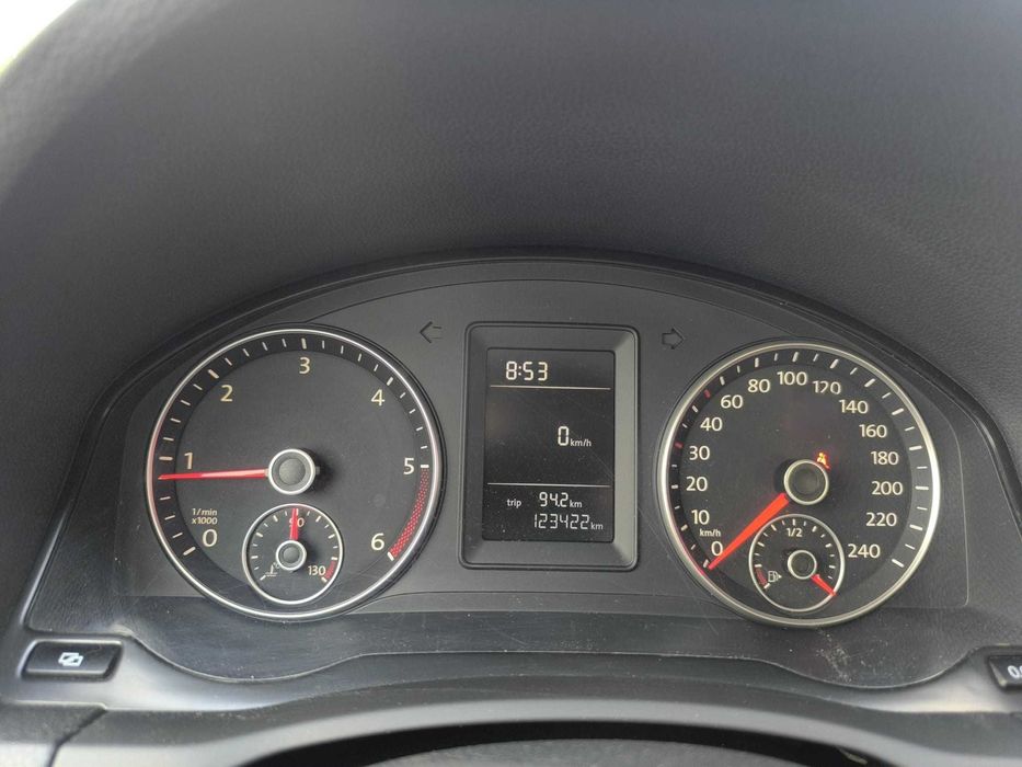 Vând Volkswagen Jetta 1.6 TDI, 10/2009