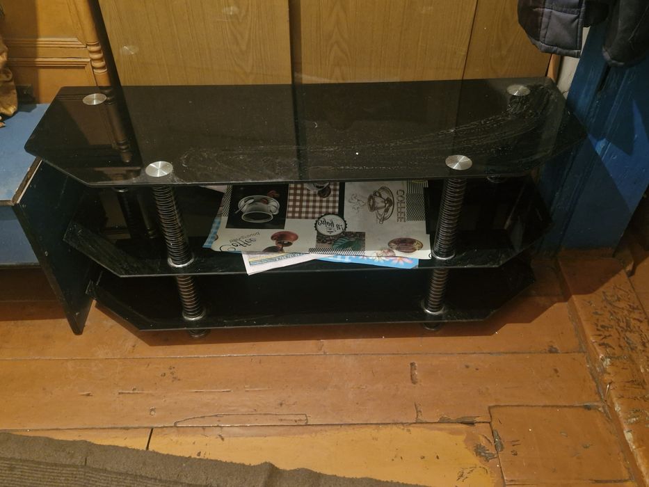 Тумба стеклянная