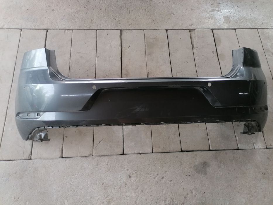 Bara spate vw golf 7 hatchback facelift