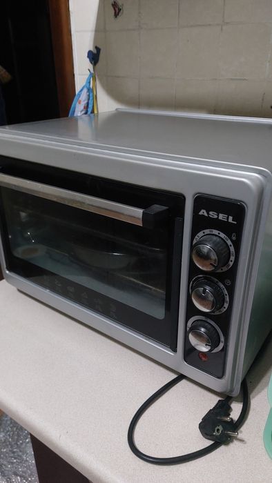 Небольшая печка, духовка