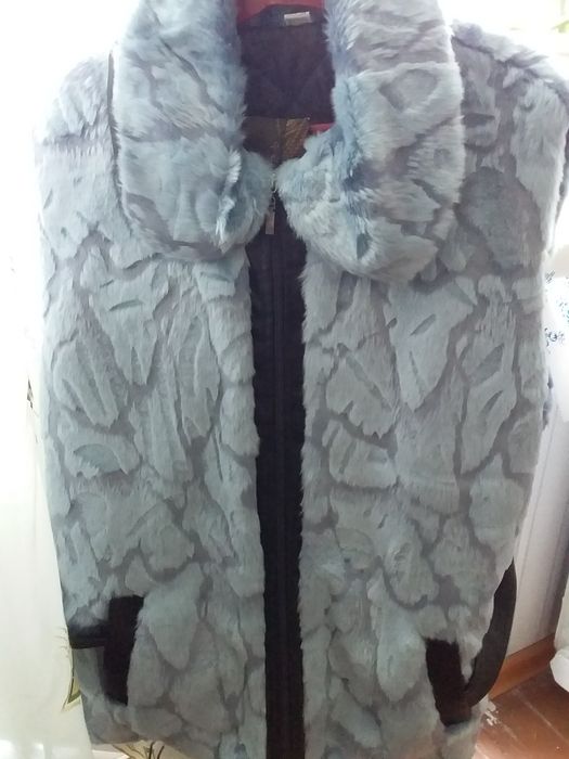 Жилет женкий,иск.мех.