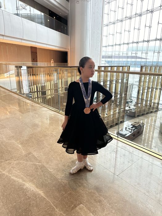 Продам бальное платье