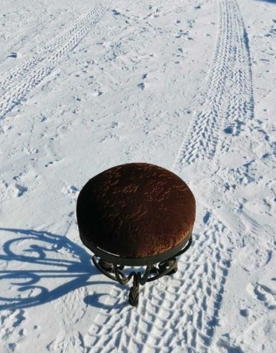 Продам пуфик кованный