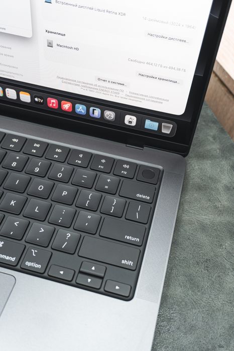MacBook Pro M4chip 14inch 16/512GB 21cycle