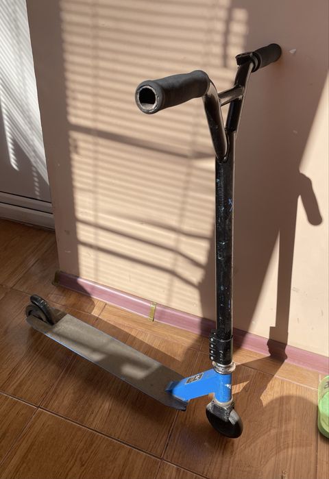 Самокат б/у по низкой цене!