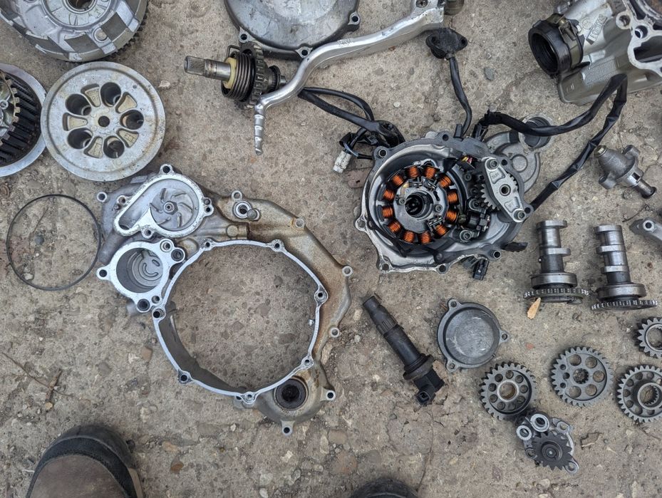 Yamaha WR 250 на части