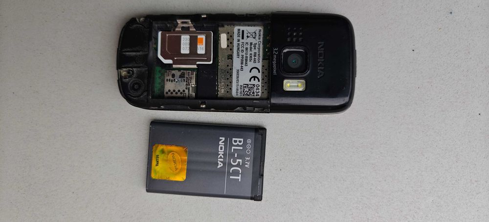 Nokia 6303 + incarcator