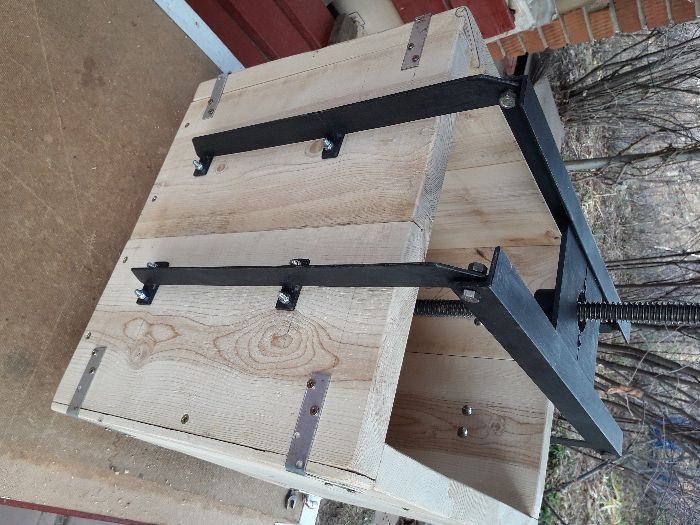 Продам соковыжималку