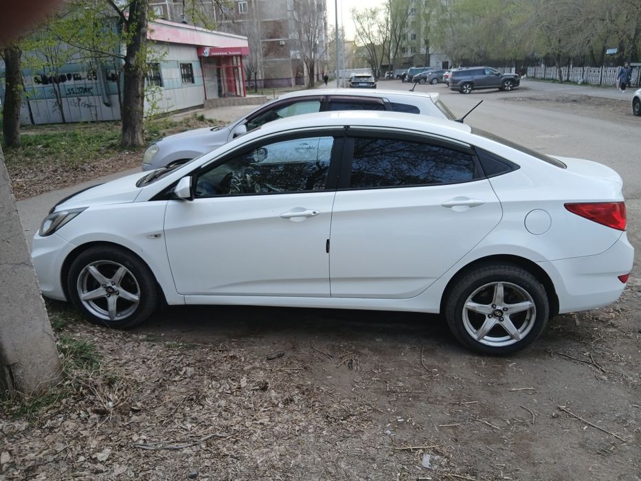 Хундай Акцент 2014г