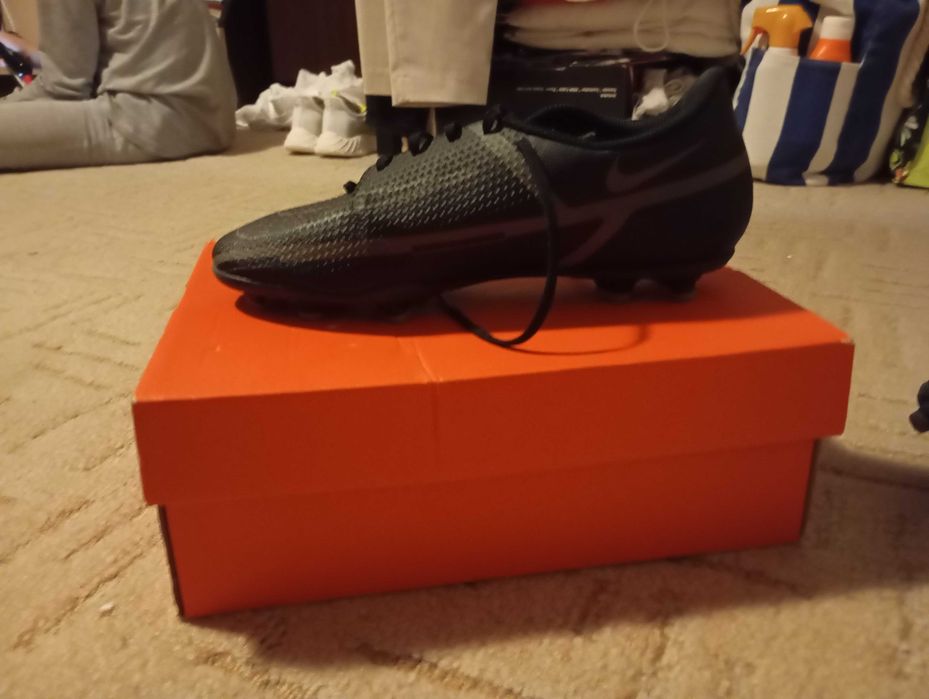 Nike бутонки 39 номер