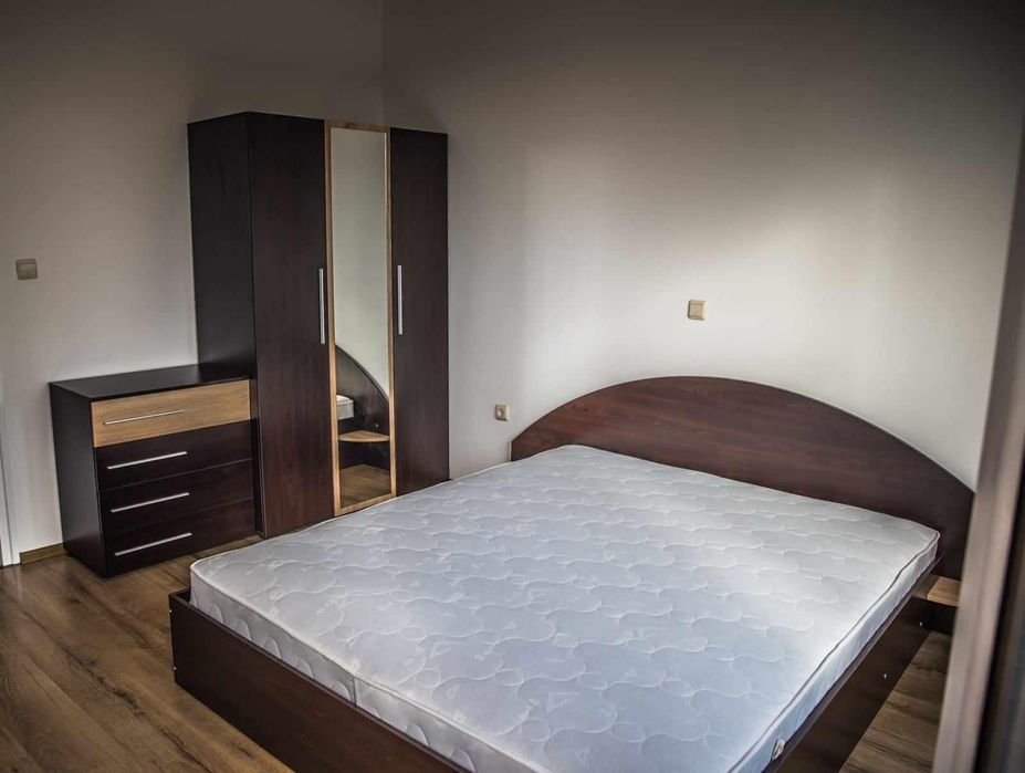 Дава се под наем Двустаен апартамент в Бургас, Меден рудник - зона В - 52 кв.м за 255 € - Снимка #3