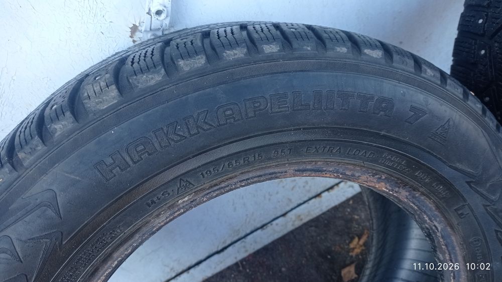 Продам резину 2 баллона на  15 зима.
