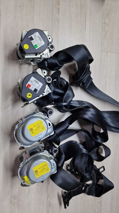 Centuri de siguranță Volkswagen ARTEON – față spate stanga dreapta