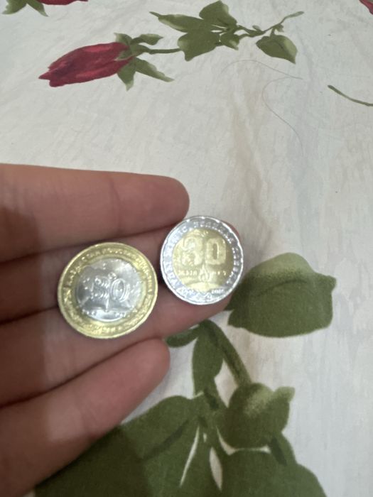 Монета 100 тенге , монета 200 тенге