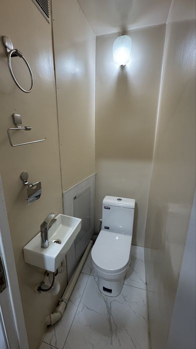 Arenda ofis 80kv 1200 y.e