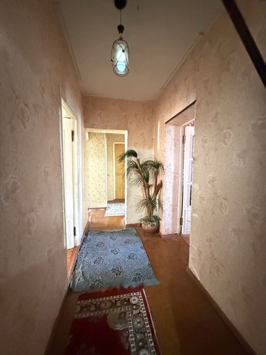 Срочно продается 3-х комн квартира в Сергели строител