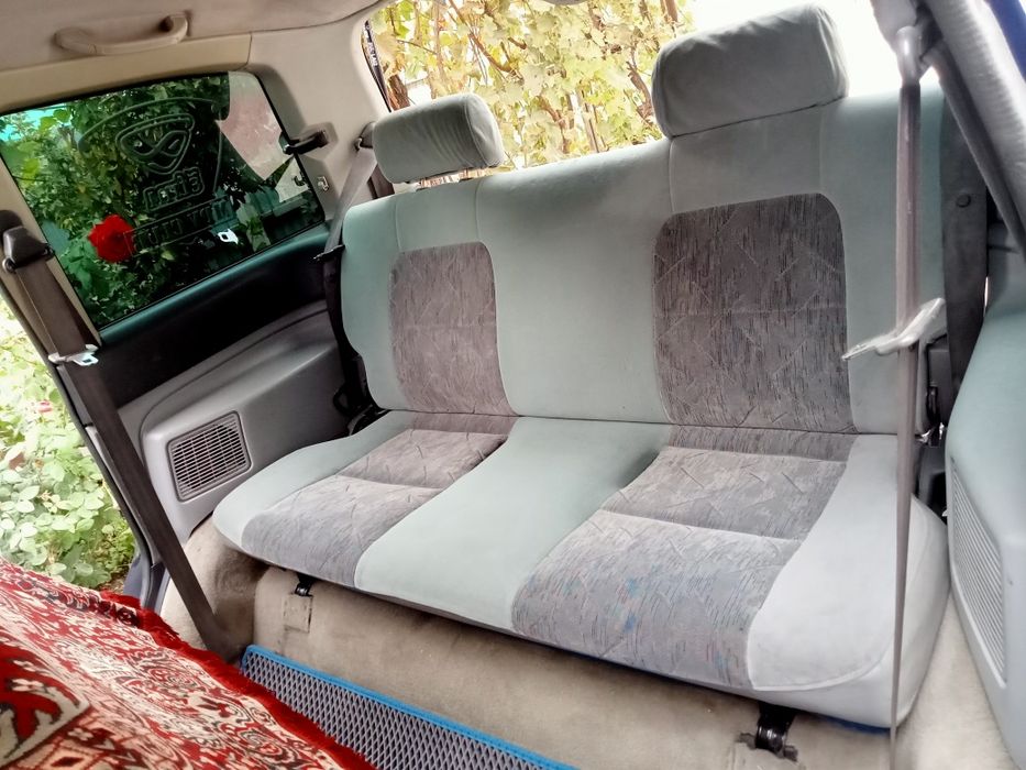 Мазда MPV  7 места