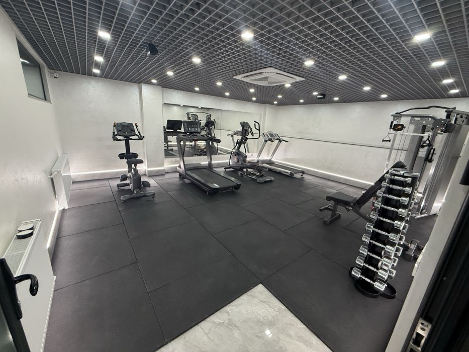 Prodayotsya rezina dlya trenajor zala