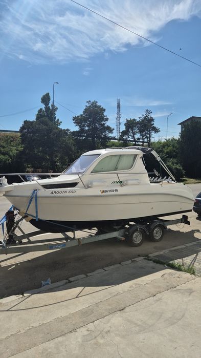 Mery Nautic 650 + peridoc