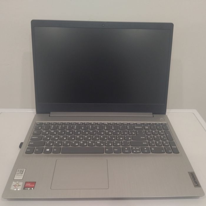 Ноутбук lenova сатылады.