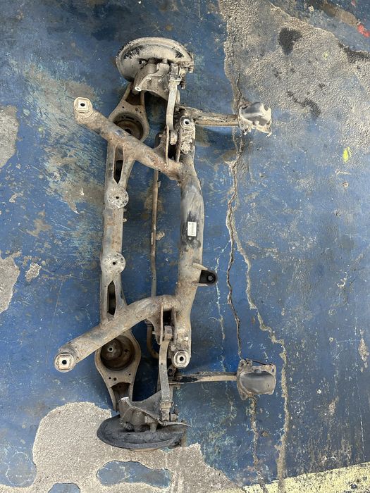 Punte spate completa tiguan 5n 4x4 2008-2015