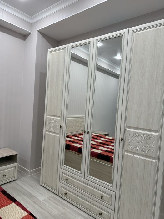 Спальный гарнитур