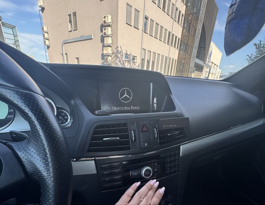 Mercedes-Benz E 350  coupe AMG