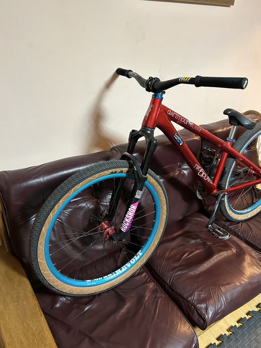 Dirt jumper Dartmoor 26 player