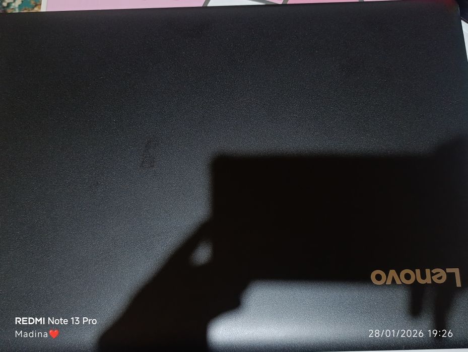 A'LO darajadagi Lenovo noutbuki