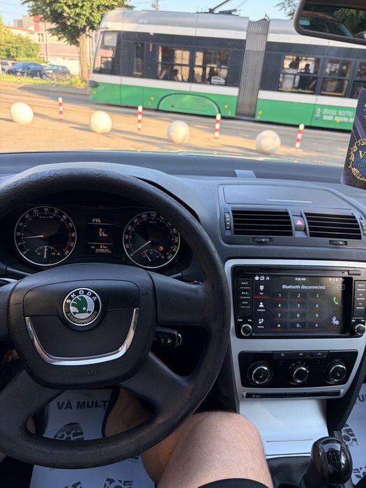 SKODA Octavia 2010 — imagine 5