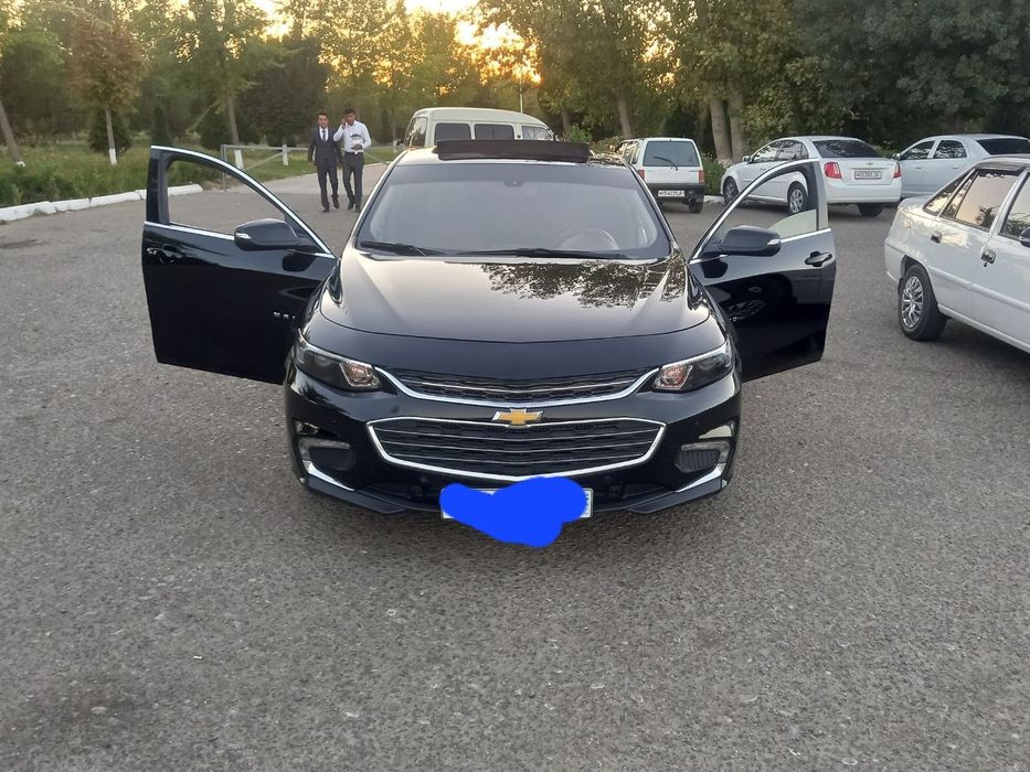 Малубо 2 сотилади 2.4