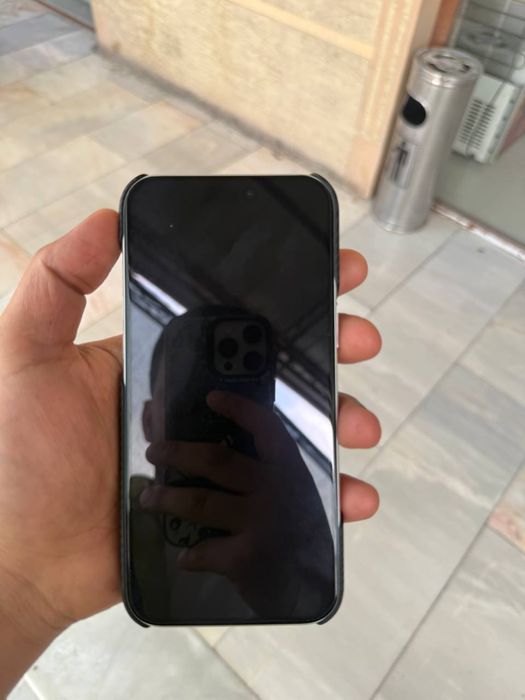 Iphone 17 pro max silver