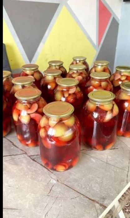 Огурцы , компот, аджика , лечо банкалар сатамыз, заказда аламыз