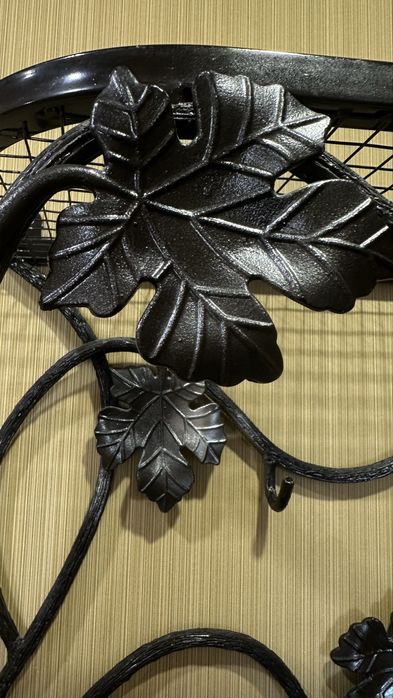 Вешалка кованная