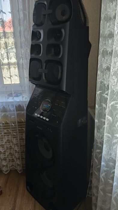 Продам музыкальный центр SONY MHC-V90DW