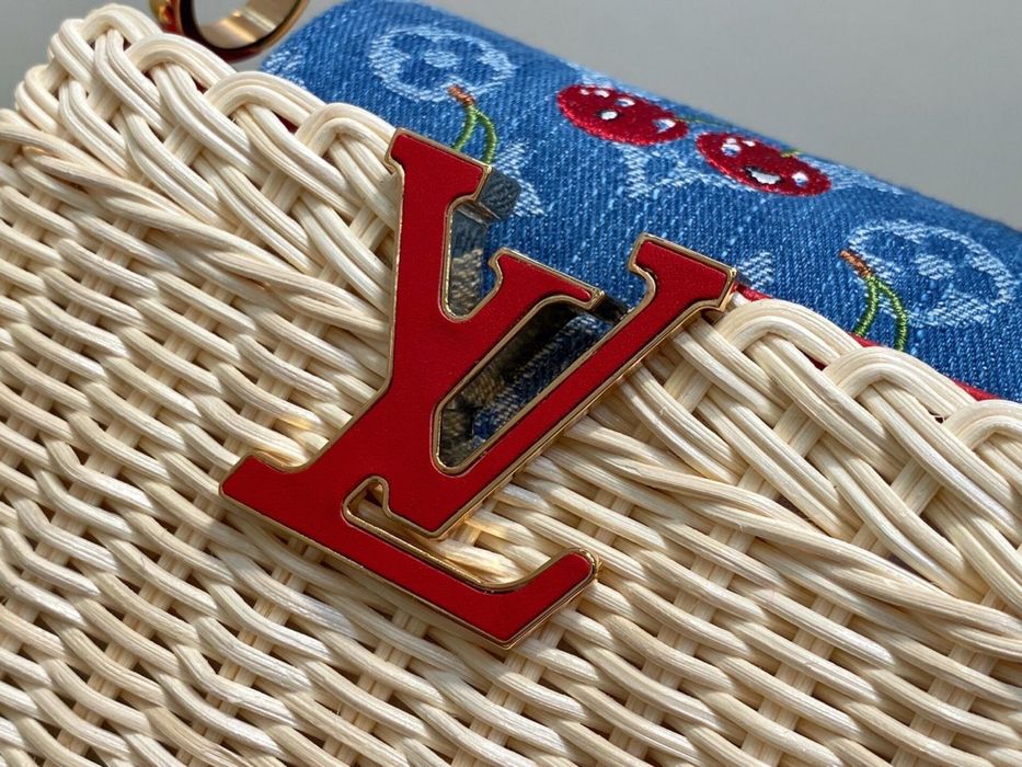 Louis vuitton чанта